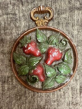 Vintage Sexton 1975 Cast Aluminum Strawberries